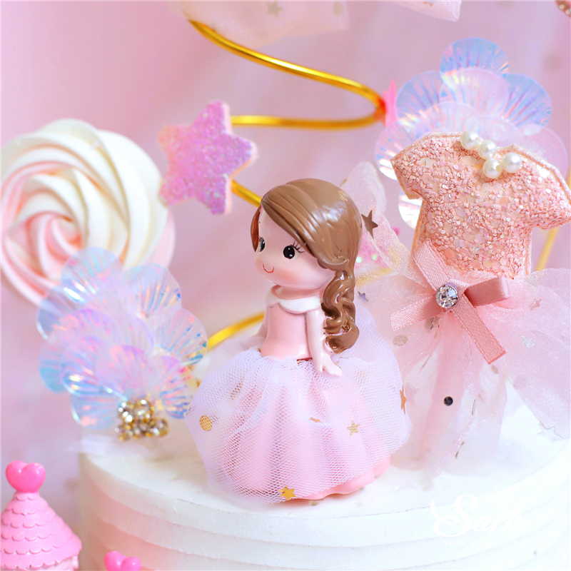 Deluxe Pink Princess Castle Cake Topper With Spiral Yarn Star Ideal For Birthday Wedding Party Celebrations And Baking Gifts - 3